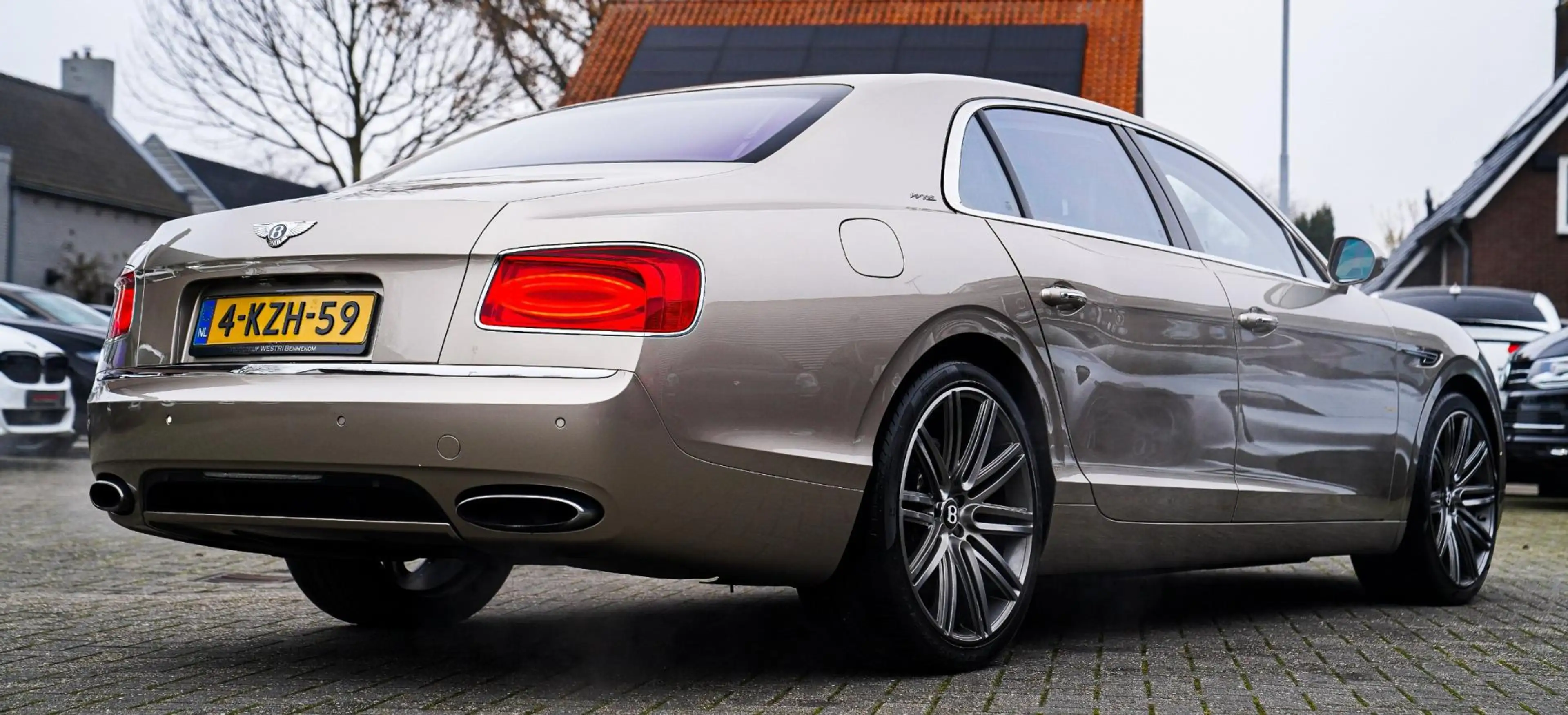 Bentley Flying Spur 6.0 W12 | Massage voor/achter | Pano | Stoelverkoe — photo 19