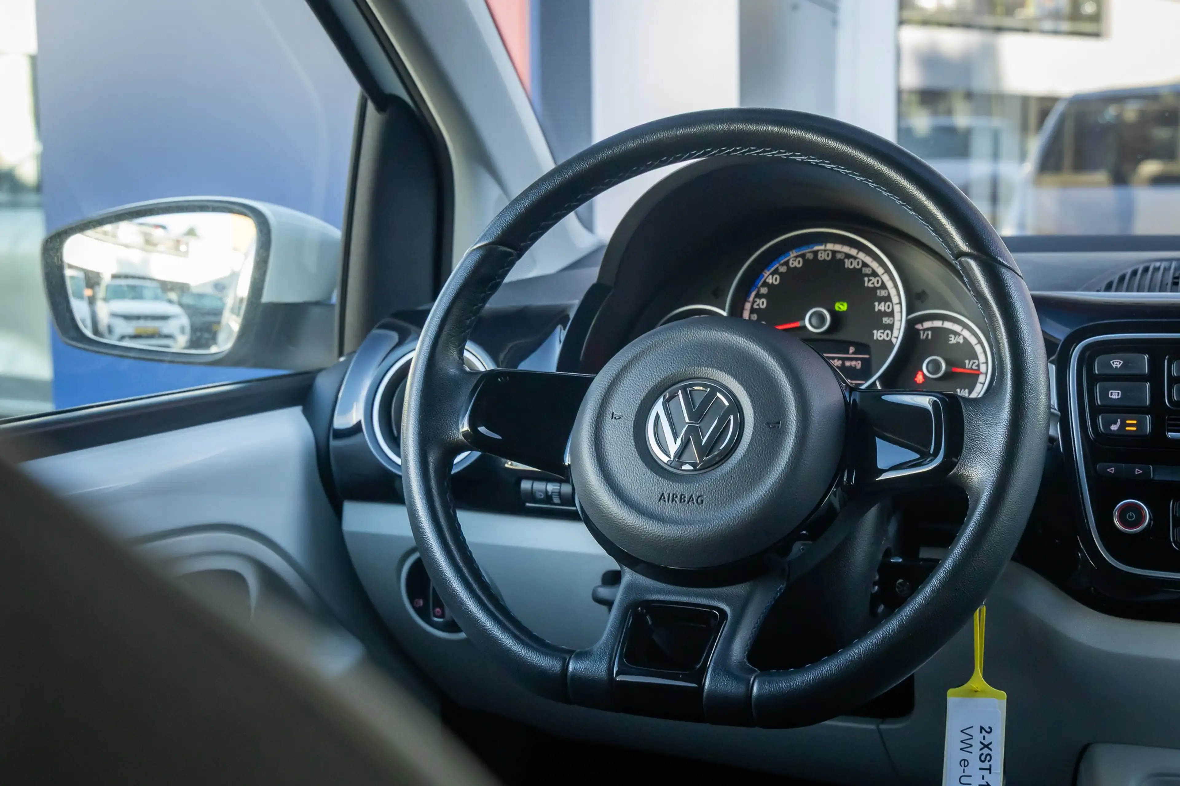 Volkswagen e-up! | Airco | Stoelverwarming | Elektrische verwarmbar — photo 22