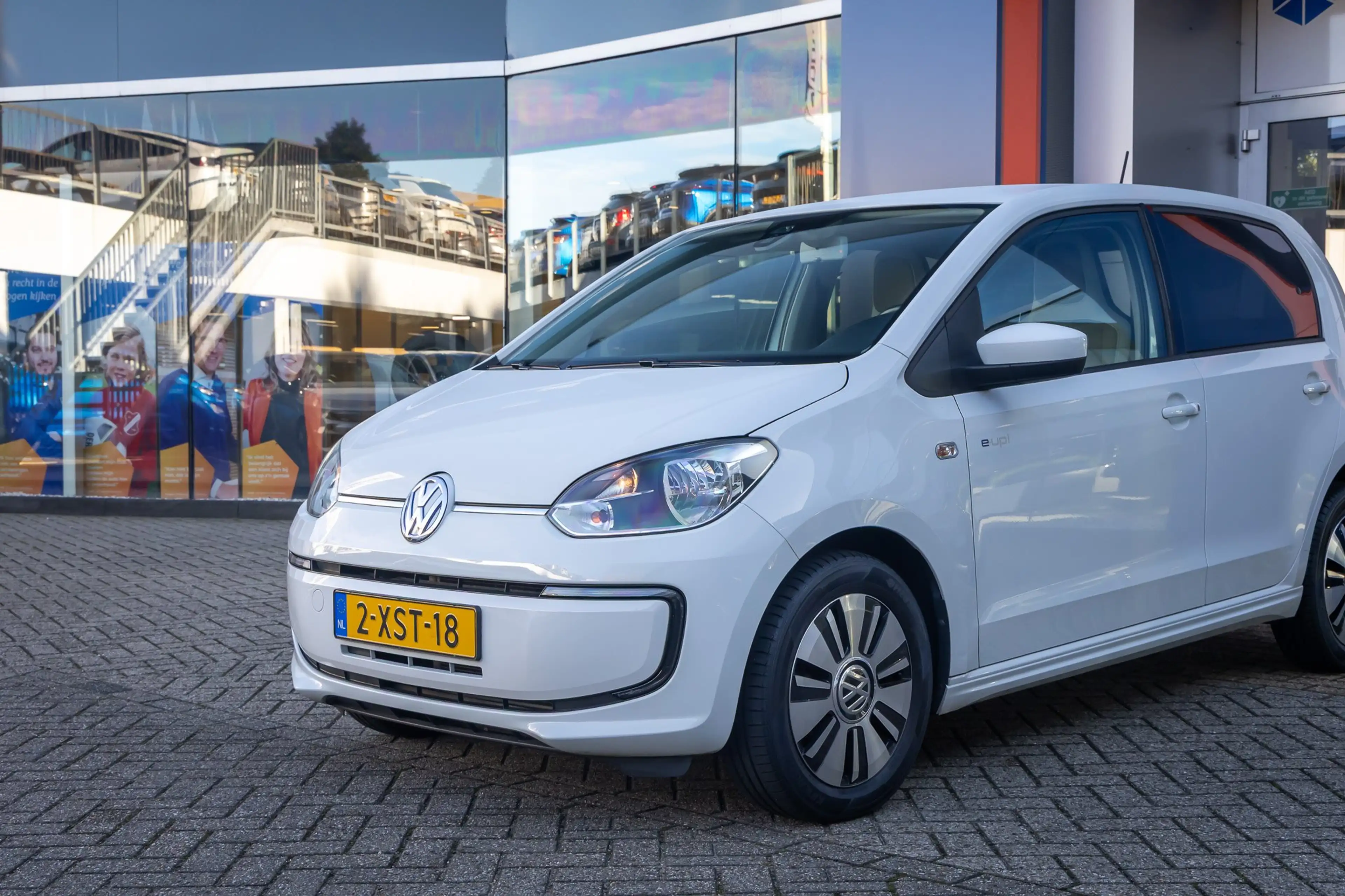 Volkswagen e-up! | Airco | Stoelverwarming | Elektrische verwarmbar — photo 5