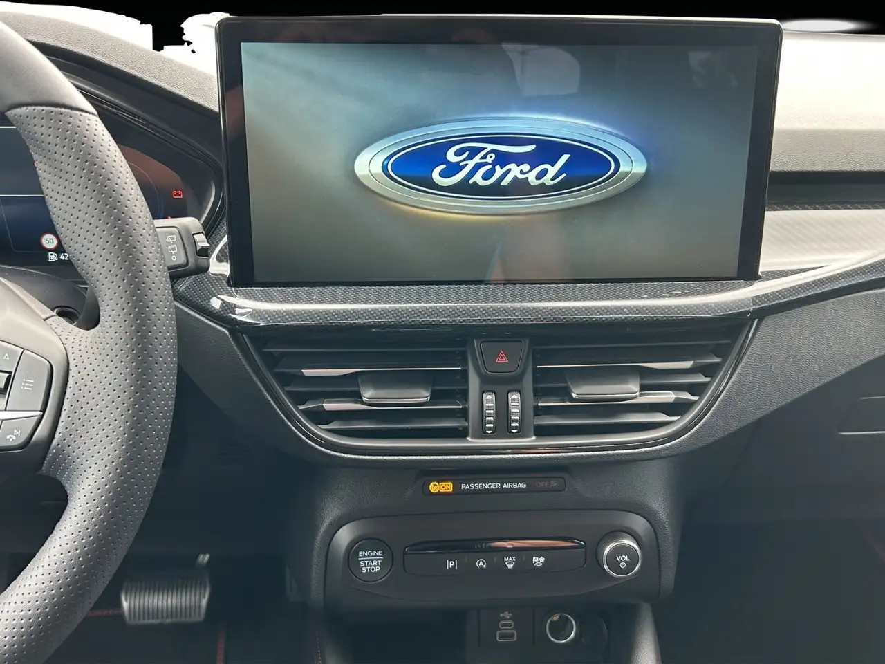 Ford Focus ST-Line X Winter Pak. B+O HUD 18 Zoll PDC 12