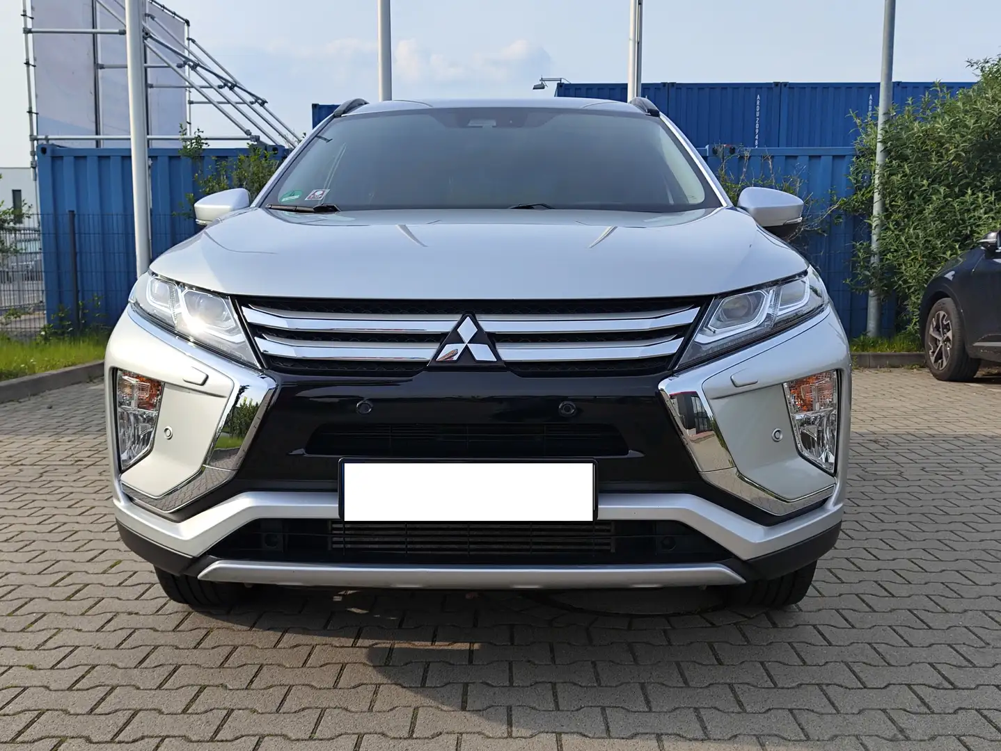 Mitsubishi Eclipse Cross Eclipse Cross 1.5 T-MIVEC (ClearTec) CVT 2WD Top Silber - 1