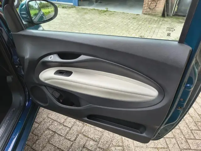 Fiat 500 view 23