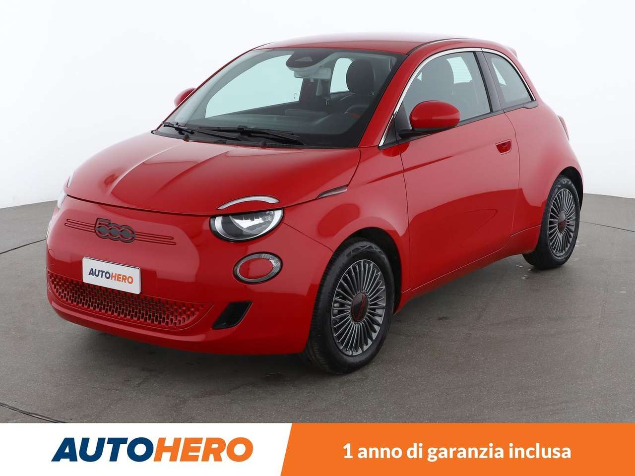 Fiat 500e electric drive 70 kW Action