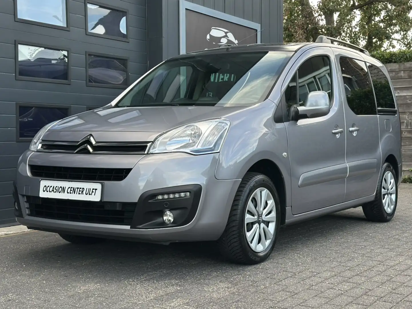 Citroen Berlingo AIRCO CRUISE CONTR / PANORAMADAK ... Grijs - 1