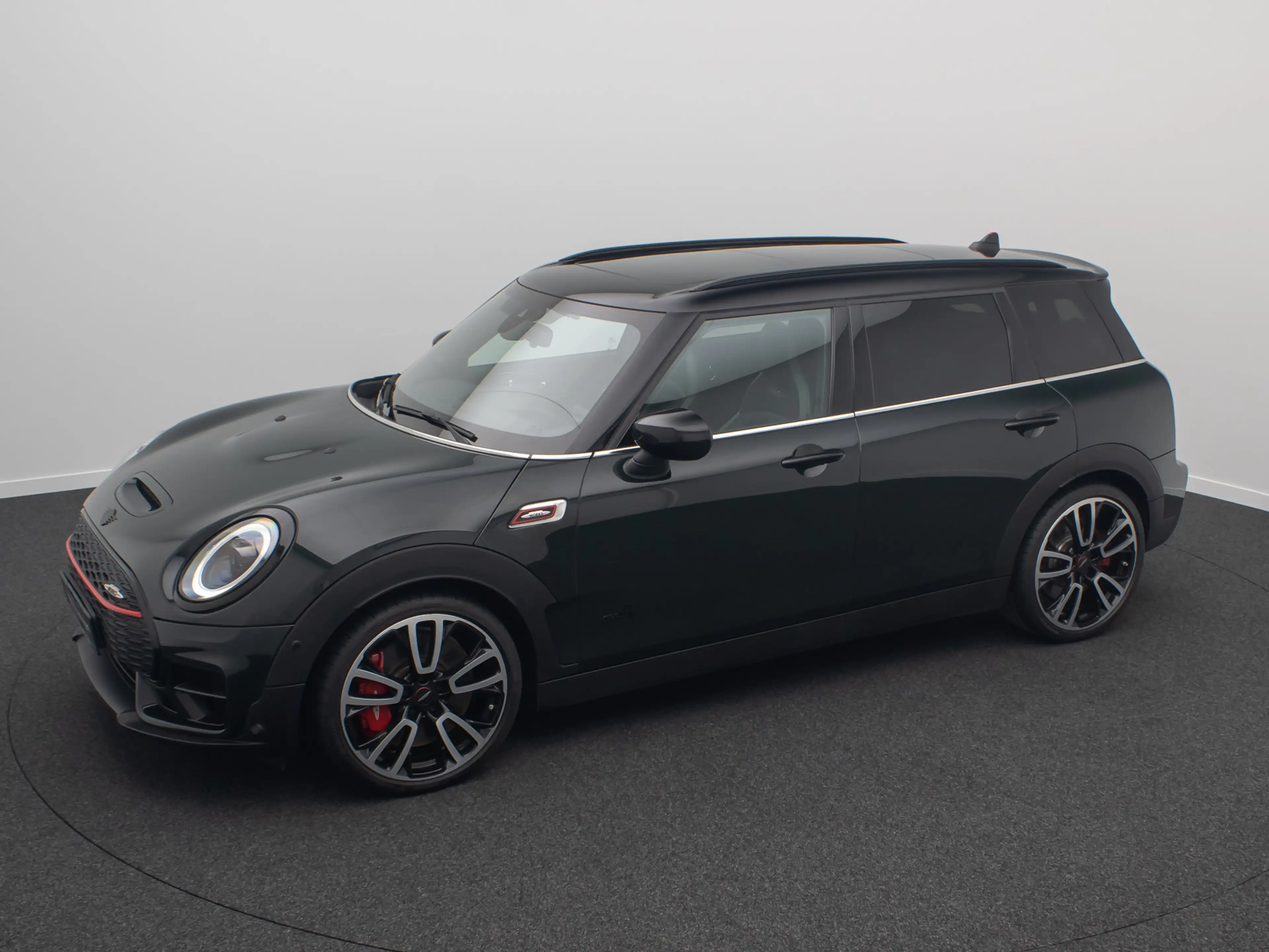 MINI John Cooper Works Clubman ALL4 HUD Panorama Voll — photo 12