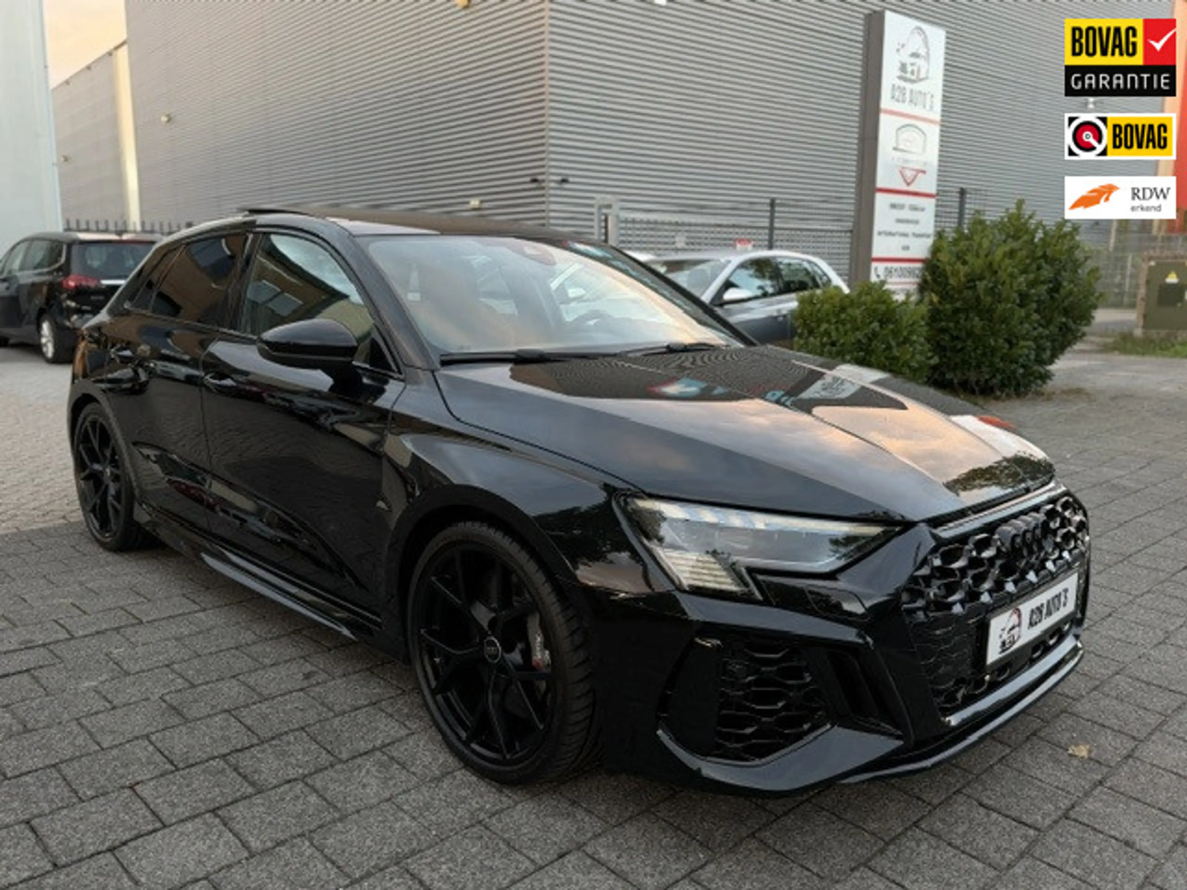 Audi RS3 A3 Sportback 2.5 TFSI quattro|Pano|360|Ceramic|Hul