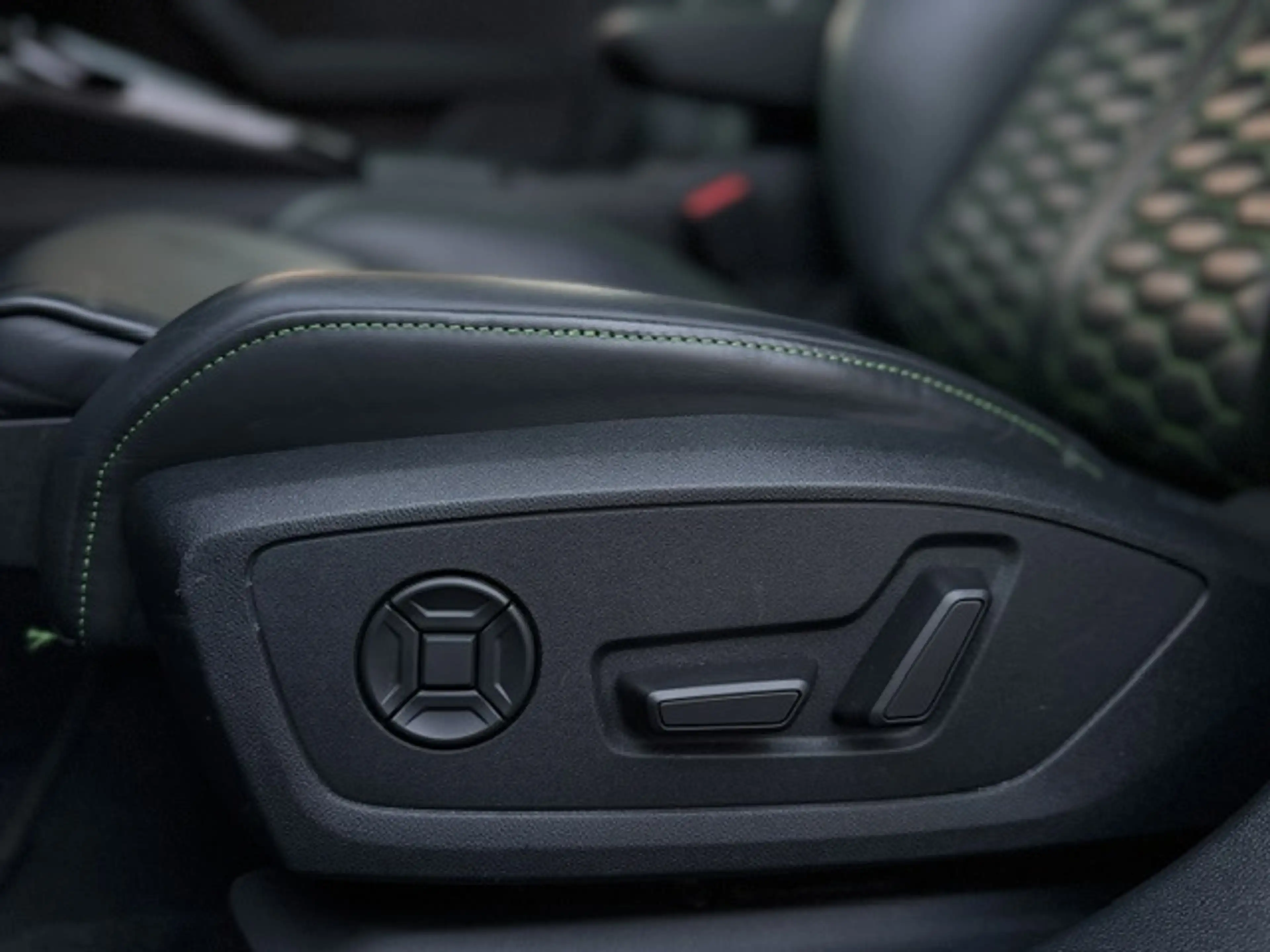Audi RS3 A3 Sportback 2.5 TFSI quattro|Pano|360|Ceramic|Hul — photo 15