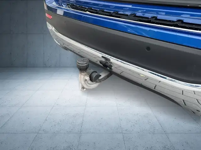 Mercedes-Benz GLB view 14