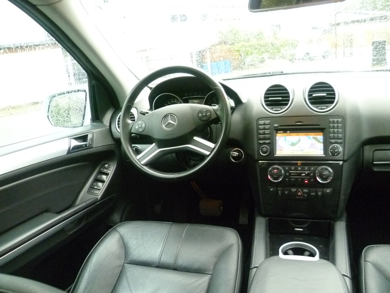 Mercedes-Benz ML 300 — photo 7