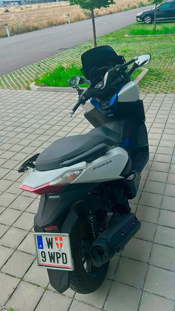 Honda Forza 125 - 1