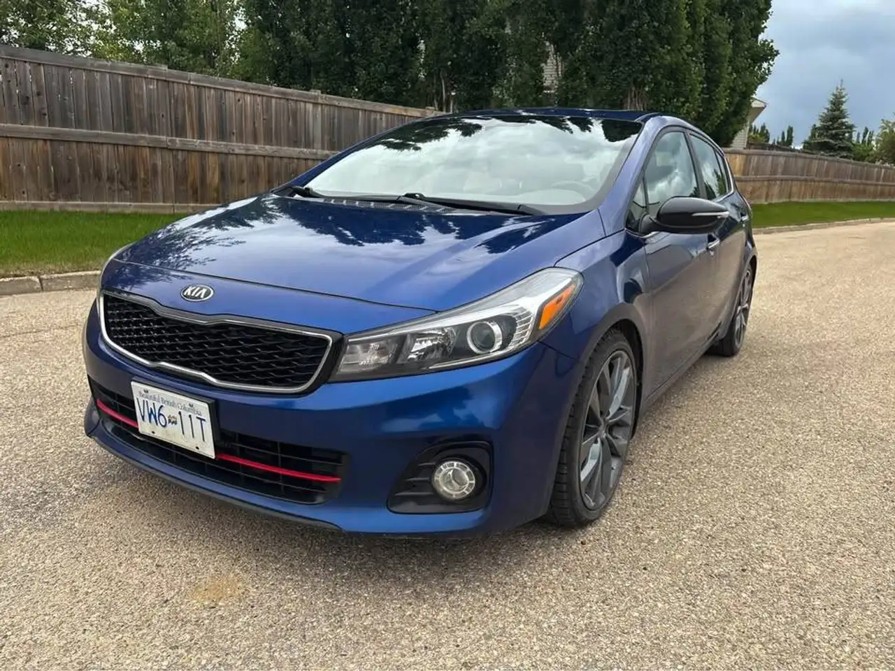 Kia Forte снимка Kia Forte