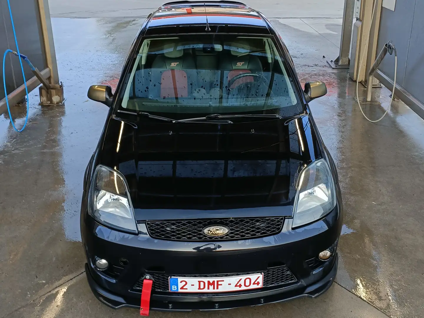 Ford Fiesta Fiesta 2.0 ST Чорний - 2