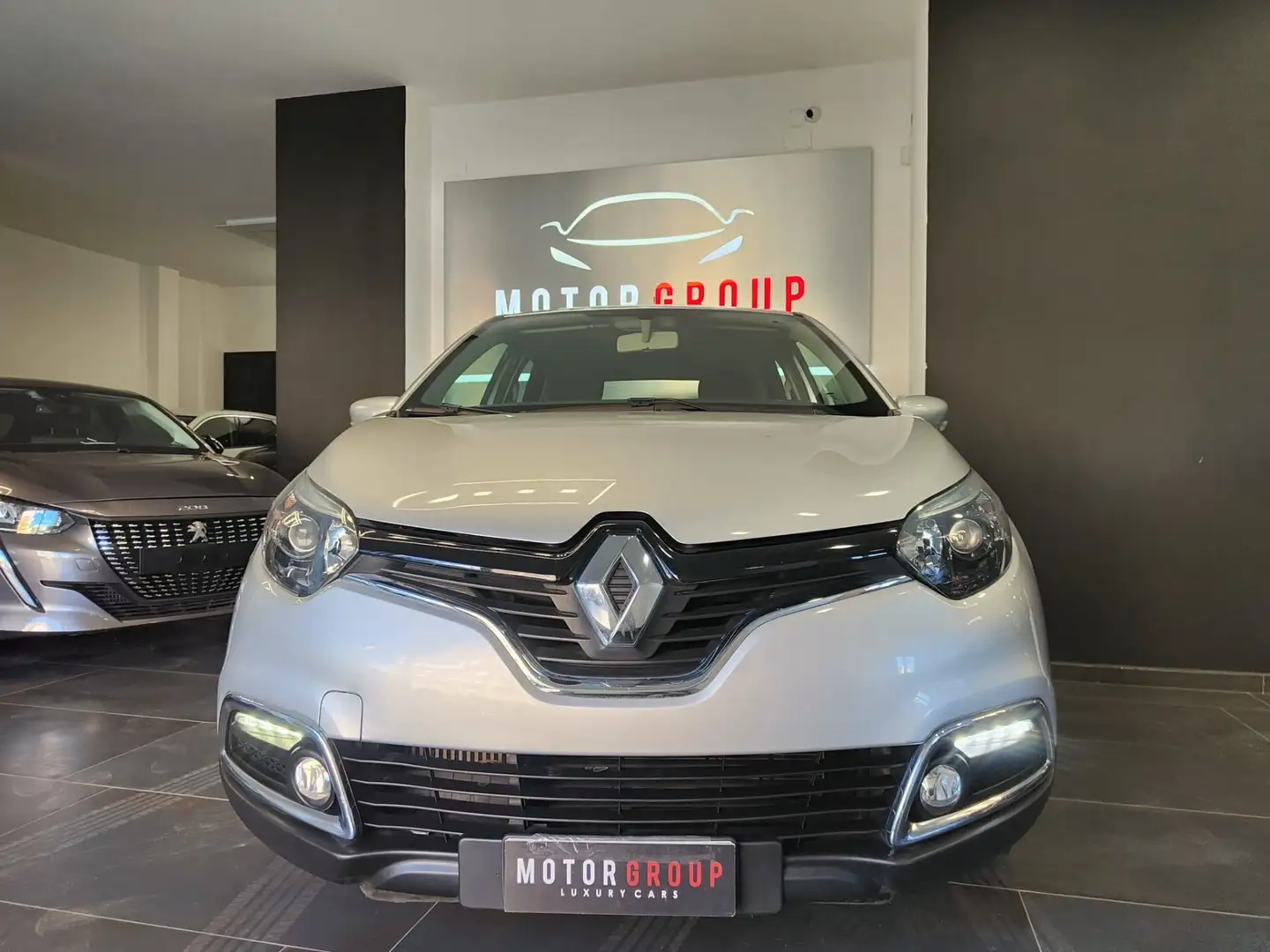 Renault Captur Captur 1.5 dCi 8V 90 CV Start&Stop Energy R-Link Argento - 2