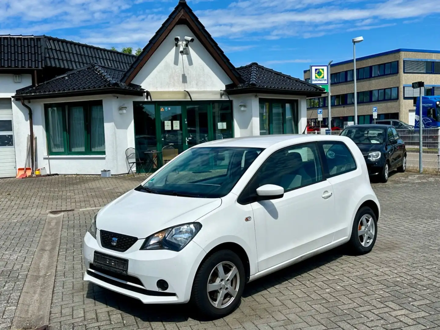 SEAT Mii Style KLIMA ZENTRAL SERVO AUS 1 HAND Weiß - 1