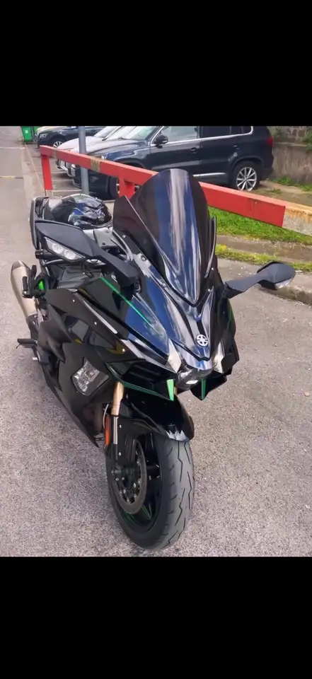Kawasaki Ninja H2