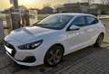 Hyundai i30 i30 Fastback 1.4 T-GDI Fastback Trend Weiß - thumbnail 1