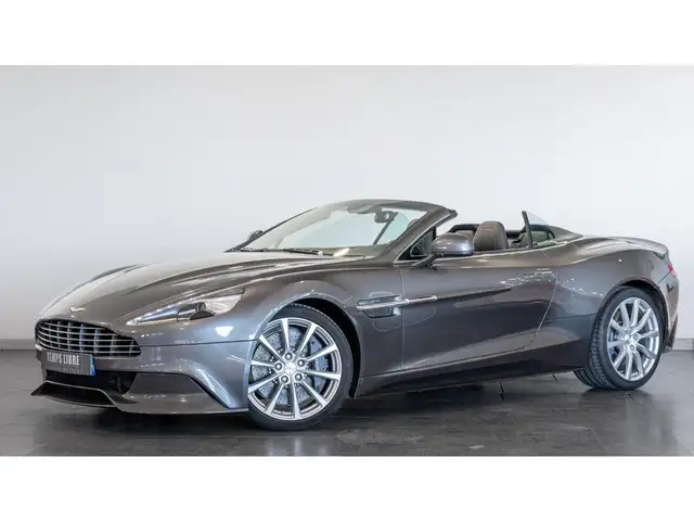 Aston Martin Vanquish Volante 5.9 V12 - 570 - BV Touchtronic 3  2013 CABRIOLET .
