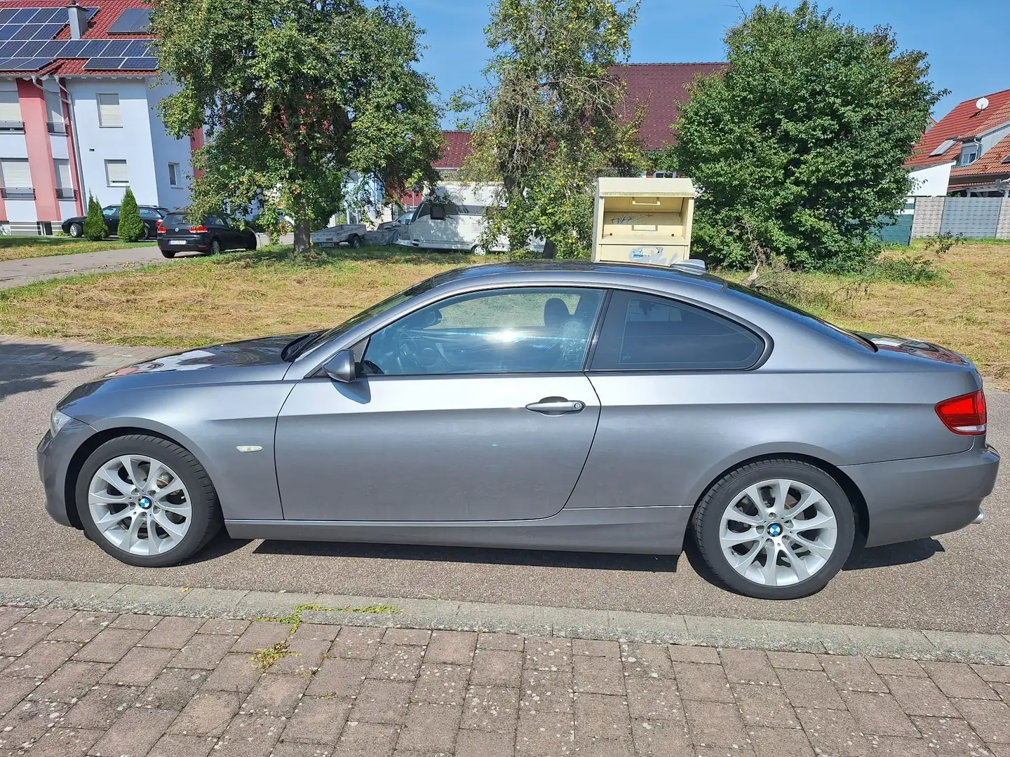 BMW 320 Coupé E92 Grau - 2