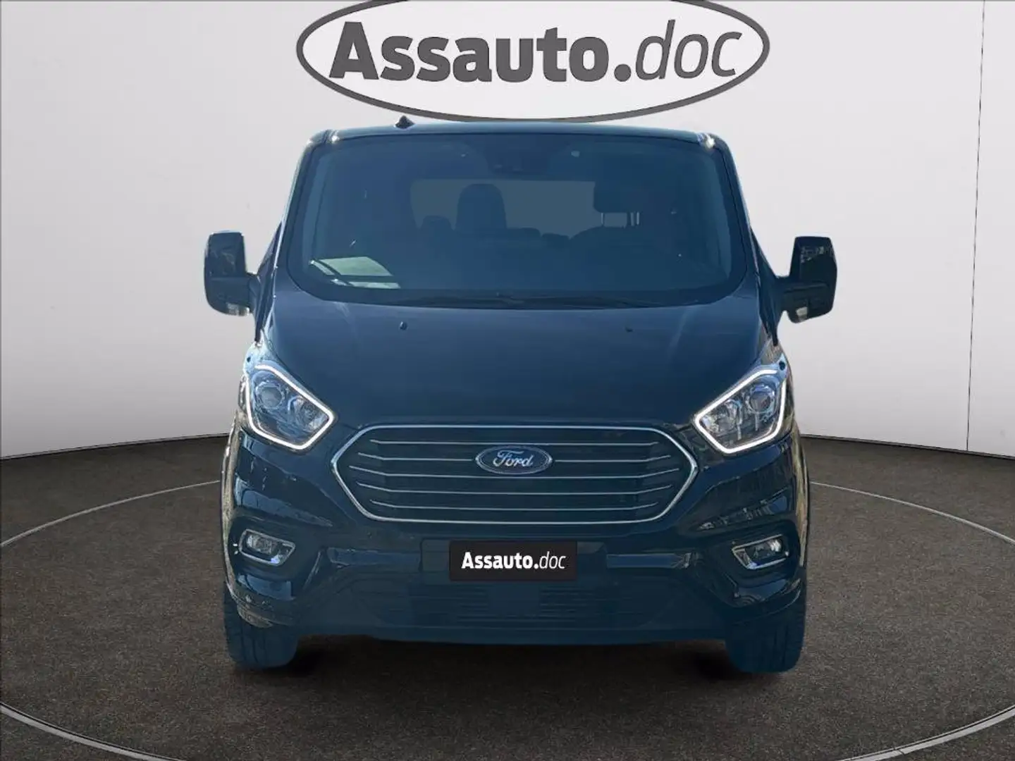 Ford Tourneo Custom 320 2.0 tdci 170cv Titanium L2H1 auto E6.2 Noir - 2