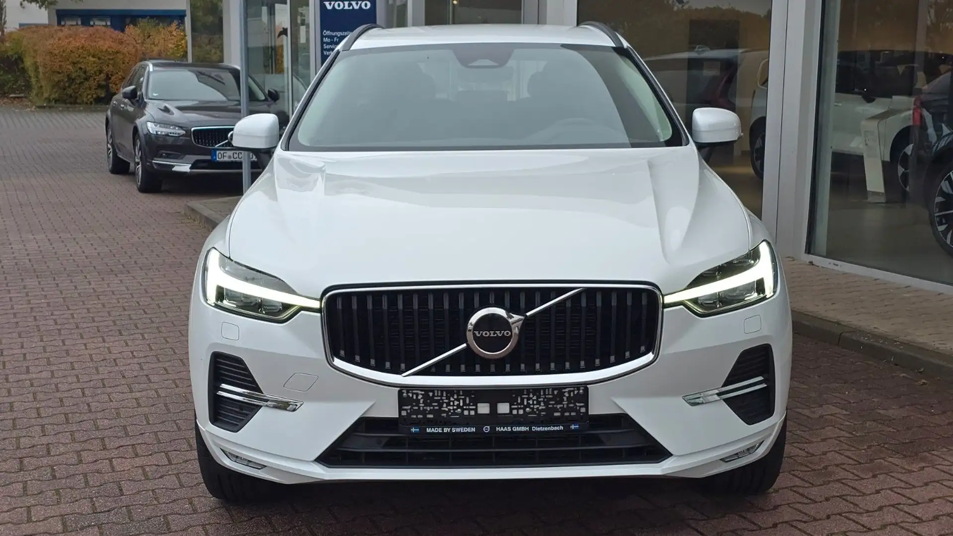 Volvo XC60 B4 D Core Auto Blanco - 2