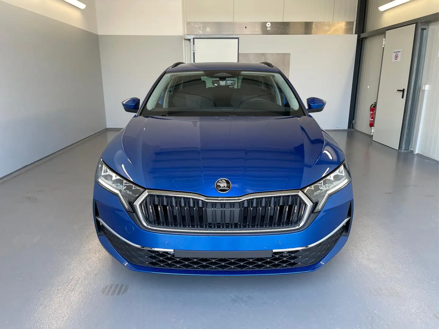 Skoda Octavia Combi Selection 150PS TDI DSG AHK+Kamera+GV4+AC... Blau - 2