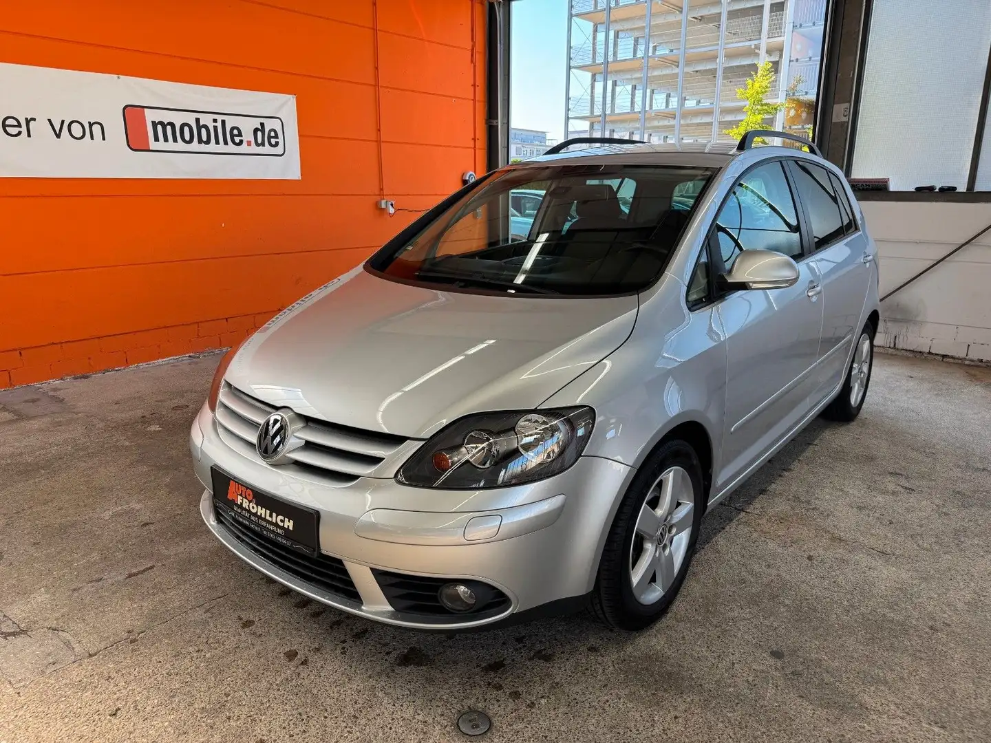 Volkswagen Golf Plus V 1.9 TDI United Sitzheizung Klimaaut. Zilver - 1