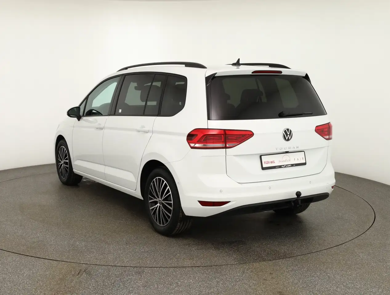 Volkswagen Touran 1.5 TSI DSG Matrix ACC AHK Kamera 4