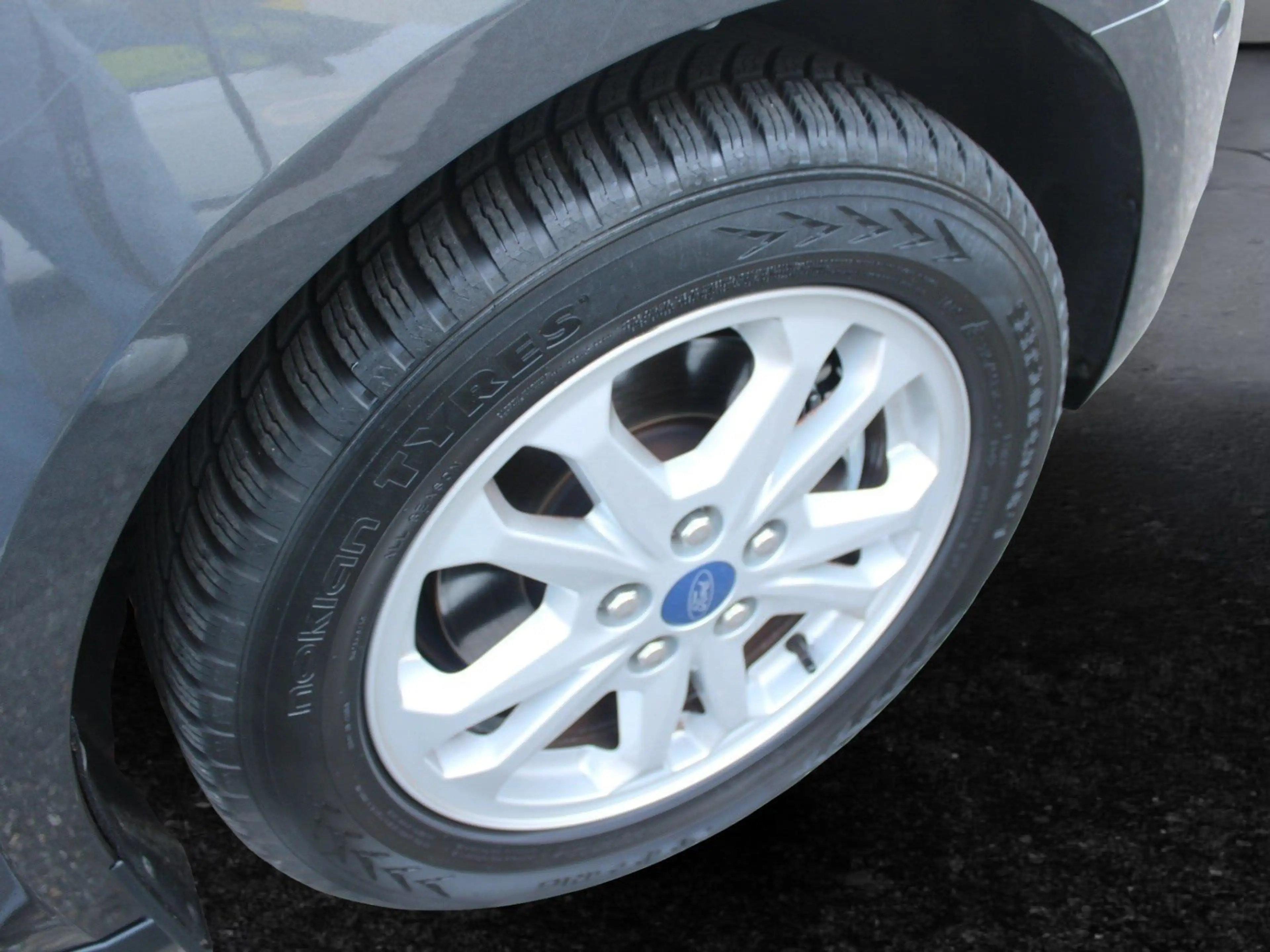 Ford Tourneo Connect Trend - Winter-Paket — photo 5