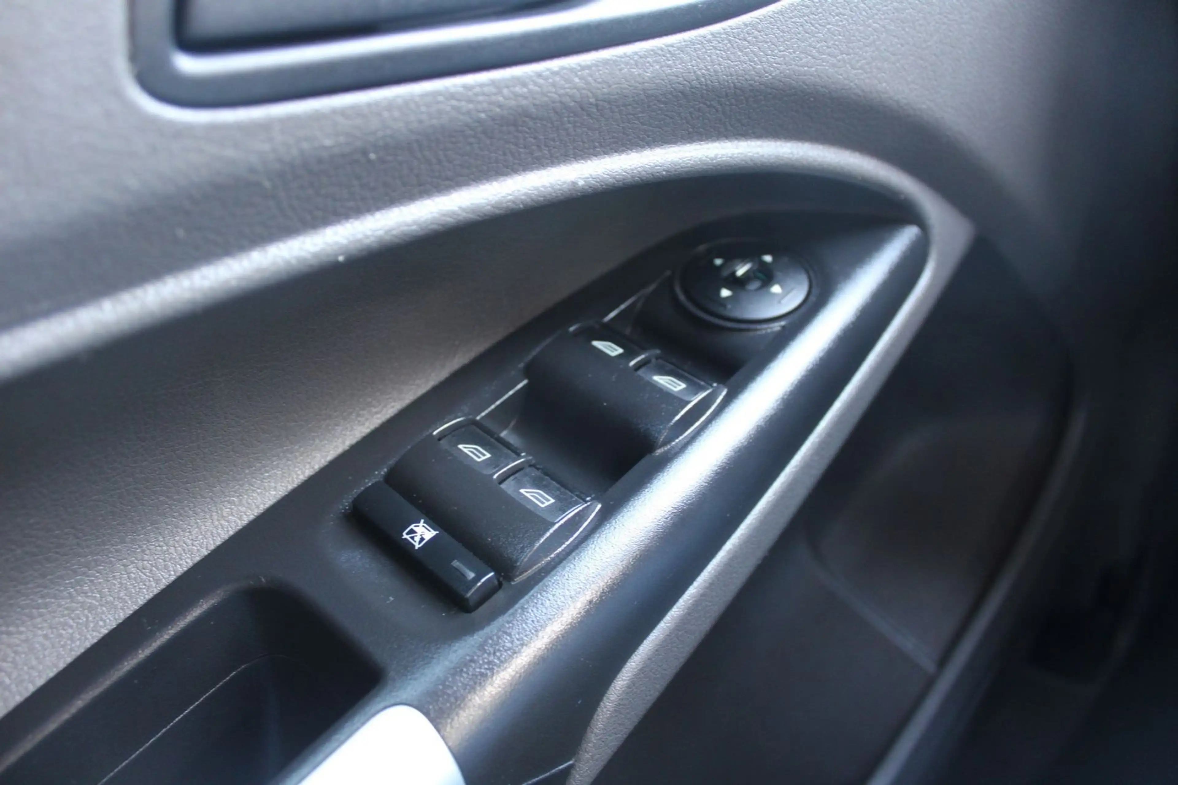 Ford Tourneo Connect Trend - Winter-Paket — photo 17