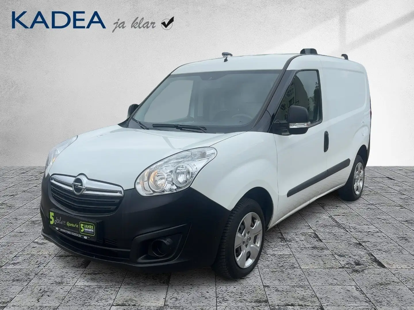 Opel Combo 1.3 30 Jahre Edition Klima|Radio|USB Bílá - 2