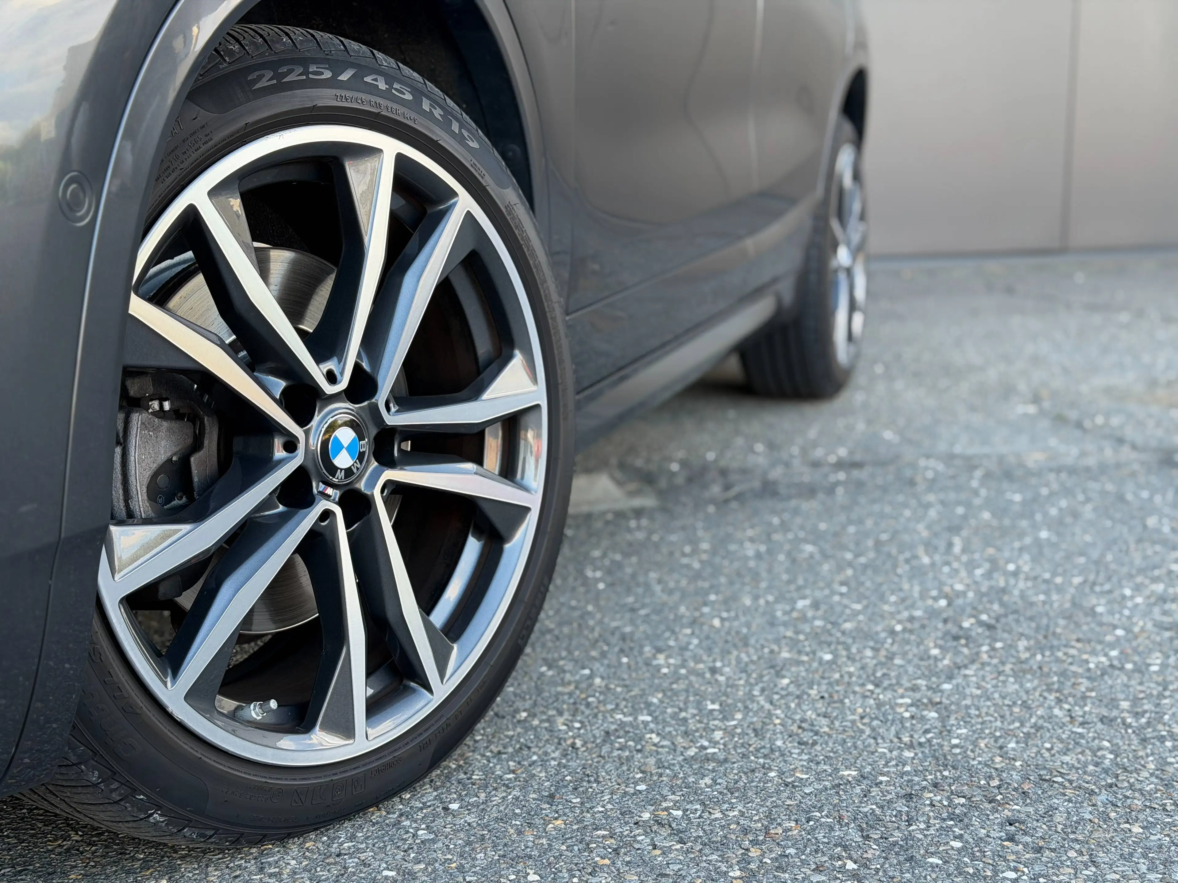 BMW X2 xDrive 20d 190cv - Boite Auto. - Pack M - Camera — photo 8