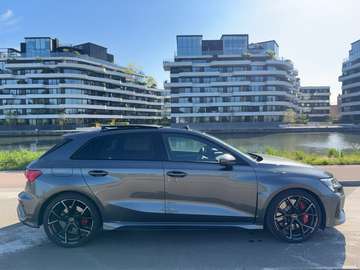 PANO DAK/B&O GELUID/KEYLESS ENTRY/ZETELVERWARMING/1e EIGENAAR