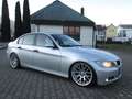 BMW 320 3er 320i+GEPFLEGT+TÜV=03/2027+OPTIK+EXTRAS Silber - thumbnail 4