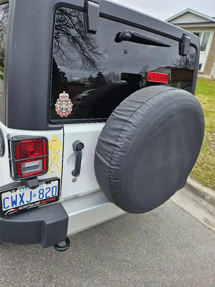 Jeep Wrangler снимка Jeep Wrangler