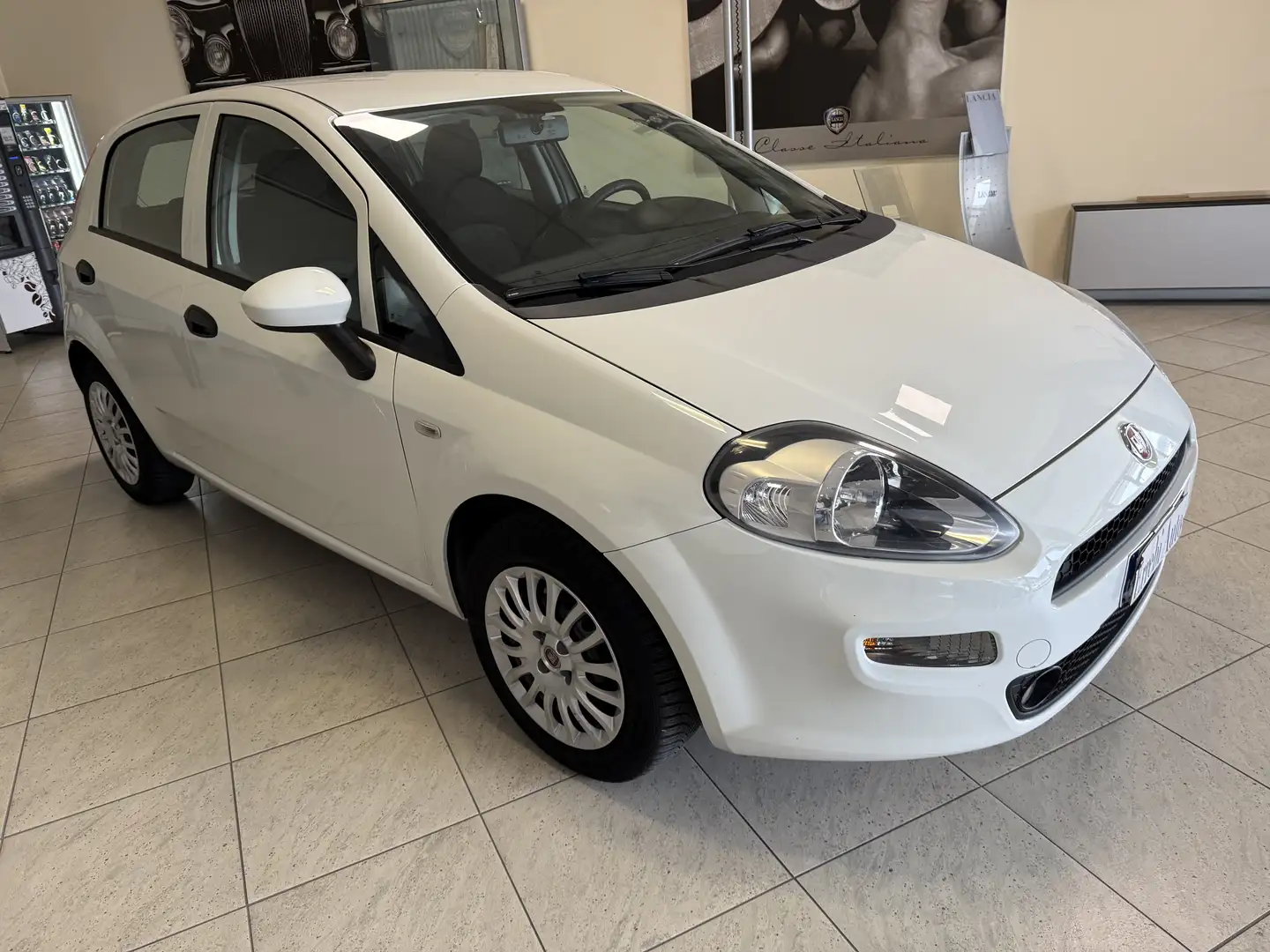 Fiat Punto 5p 1.3 mjt Street s&s 95cv Van 4 posti Bianco - 1