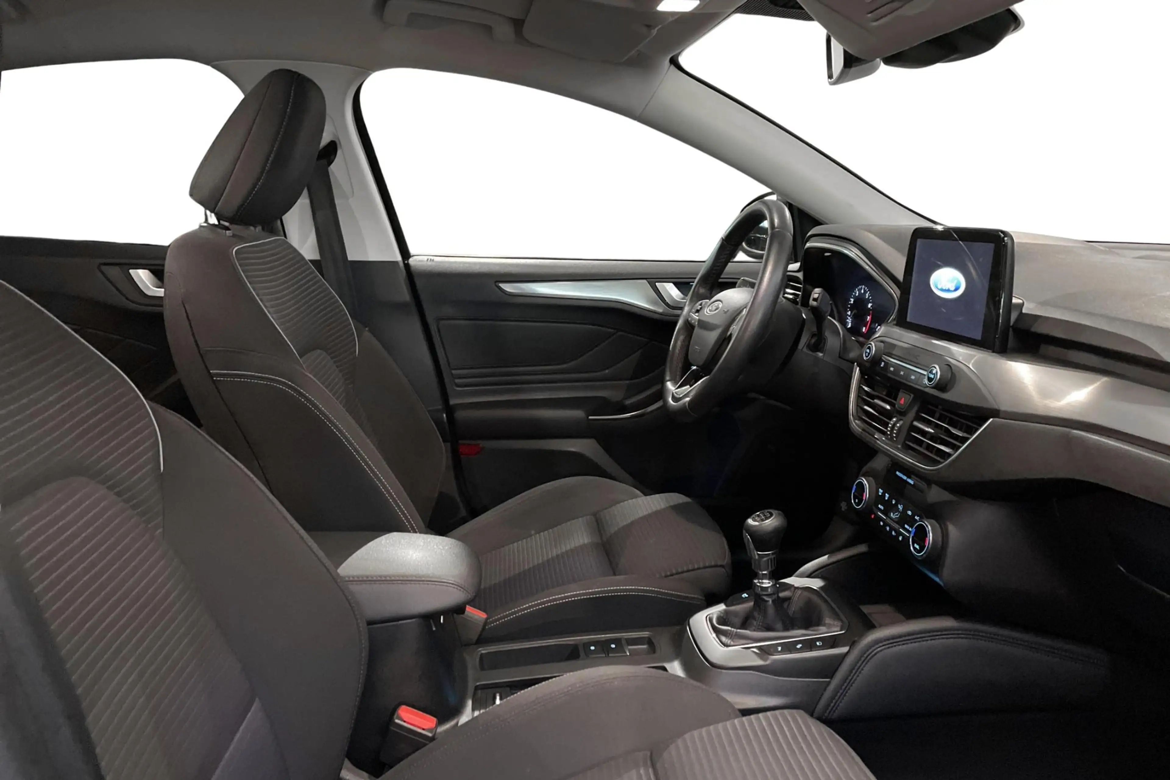 Ford Focus 1.0i EcoB. 74kW Connected — photo 6