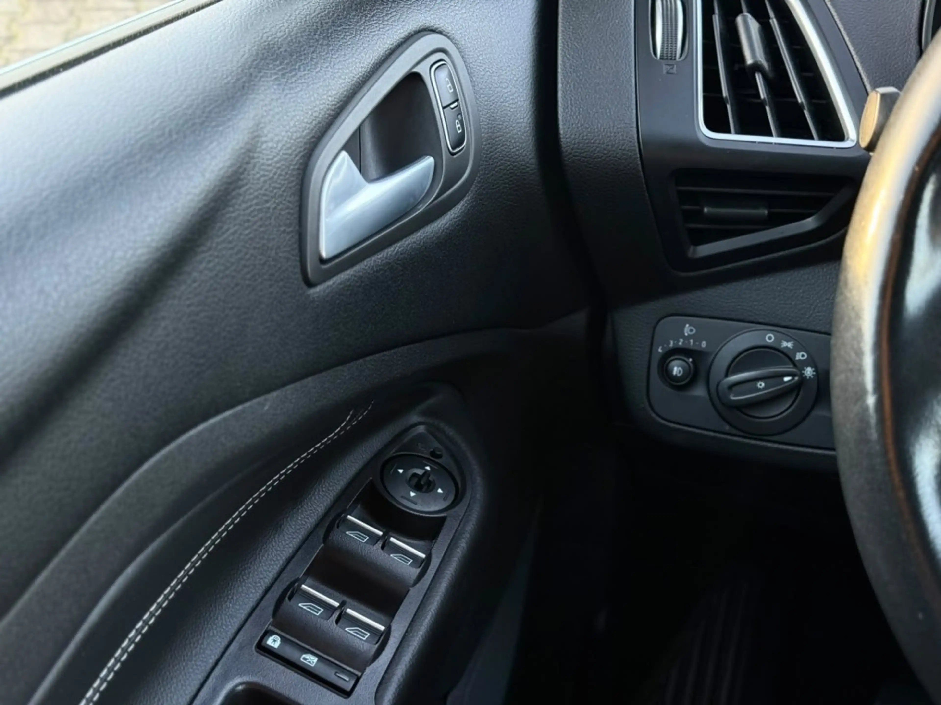 Ford C-Max 1.0 ZEER MOOI MET NIEUWE DISTRIBUTIE CARPLAY CAMER — photo 15