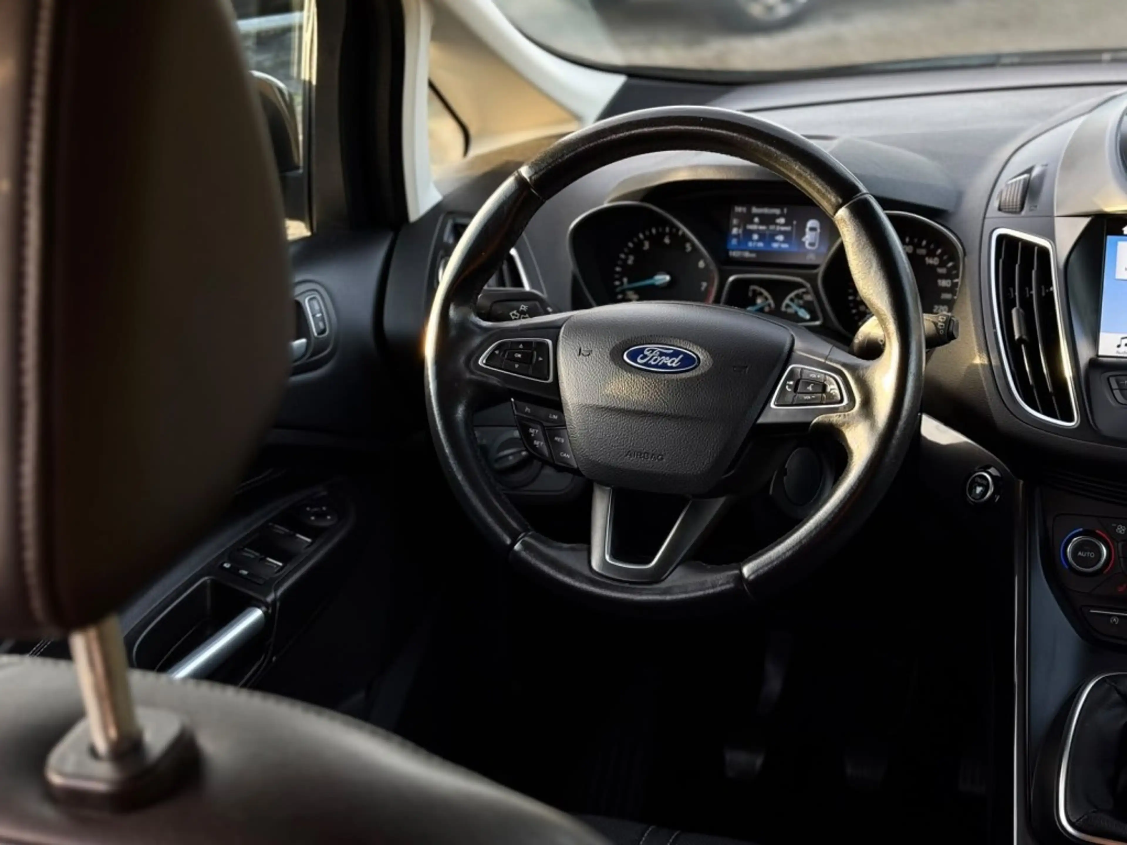 Ford C-Max 1.0 ZEER MOOI MET NIEUWE DISTRIBUTIE CARPLAY CAMER — photo 12