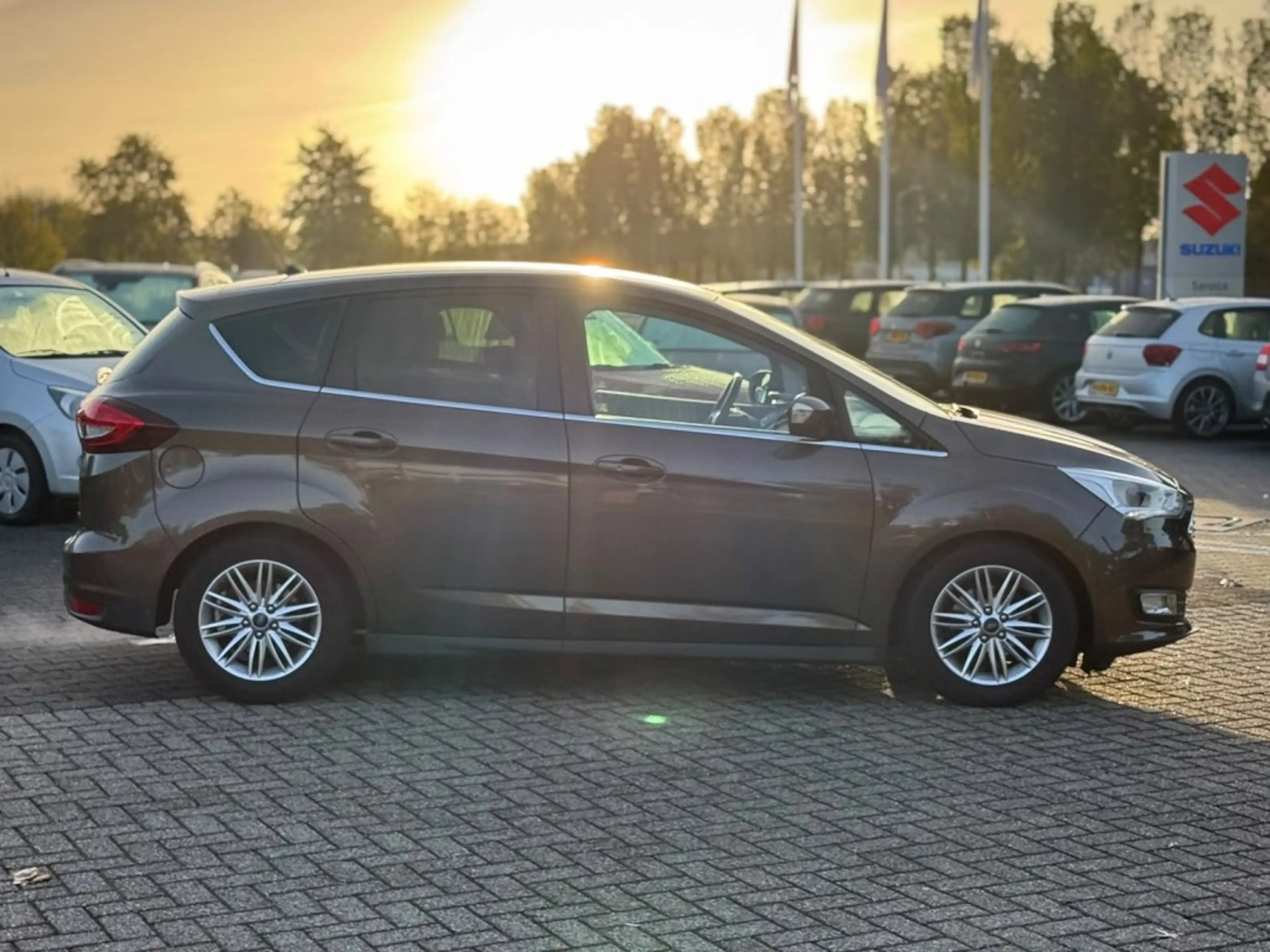 Ford C-Max 1.0 ZEER MOOI MET NIEUWE DISTRIBUTIE CARPLAY CAMER — photo 6