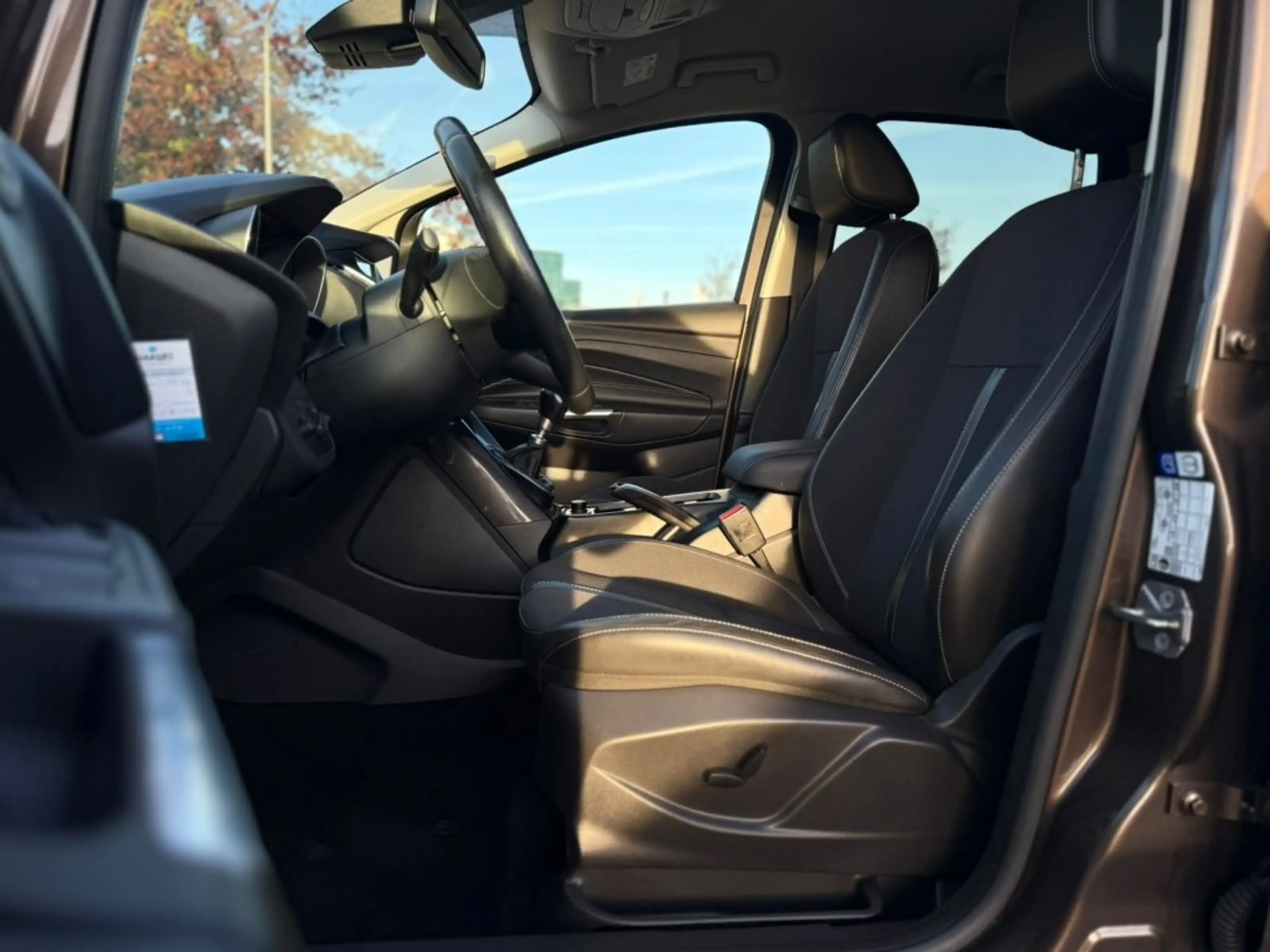 Ford C-Max 1.0 ZEER MOOI MET NIEUWE DISTRIBUTIE CARPLAY CAMER — photo 9