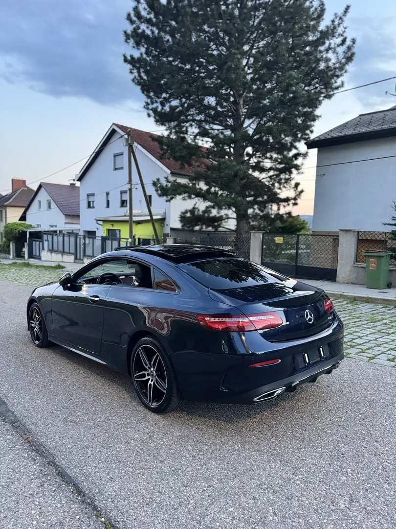 Mercedes-Benz E 220 MERCEDES PICKERL GARAGENGEPFLEGT Blau - 1