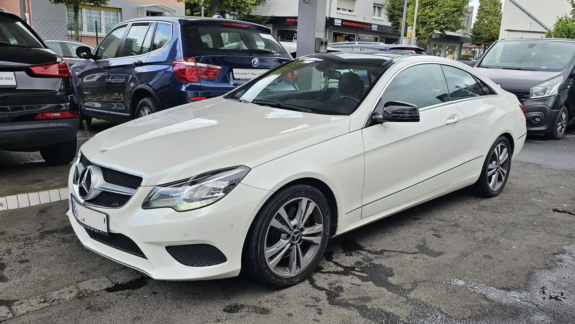 Mercedes-Benz E 200 E 200 (207.334) Coupe Black - 2