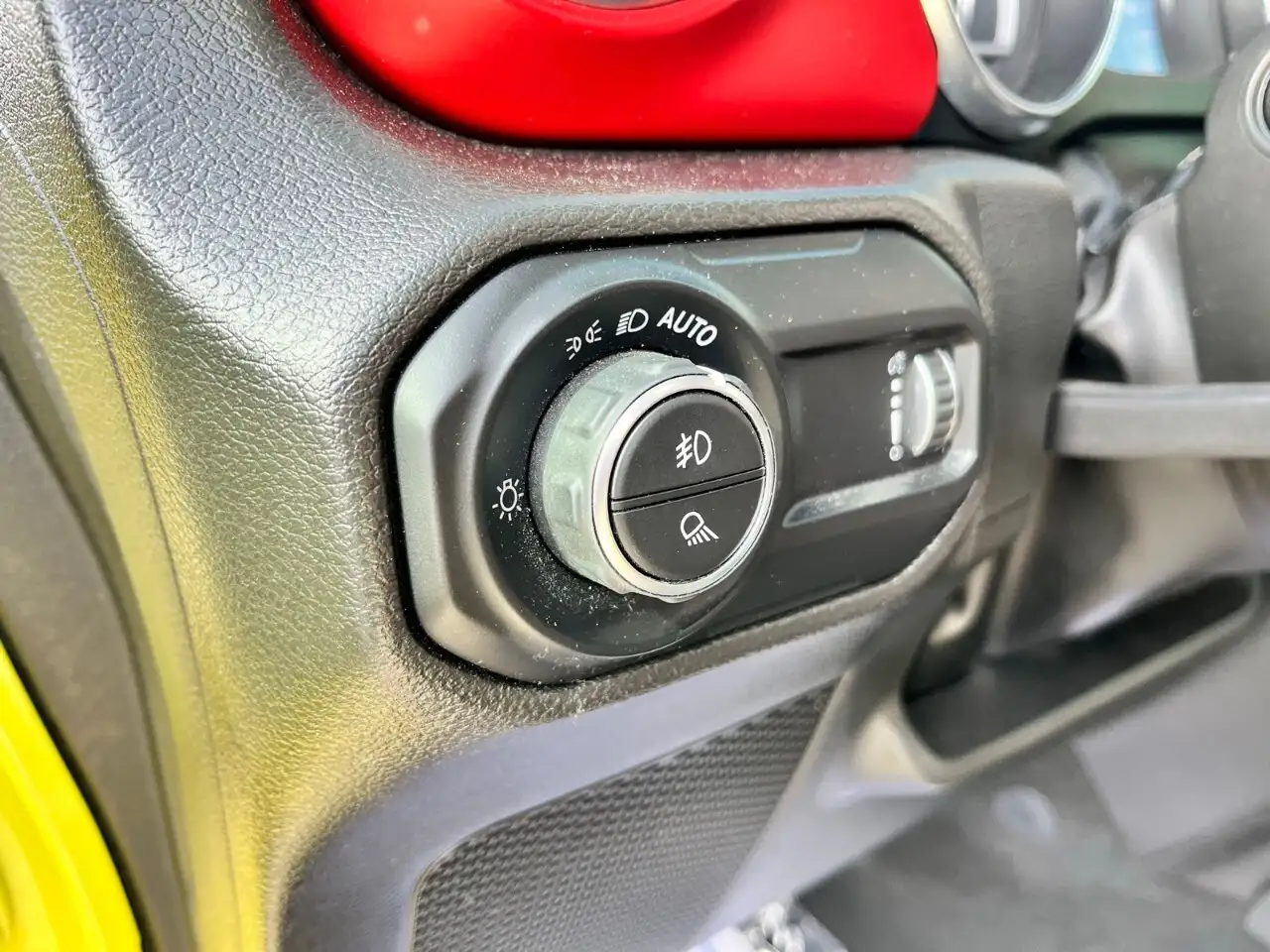 Jeep Gladiator снимка Jeep Gladiator