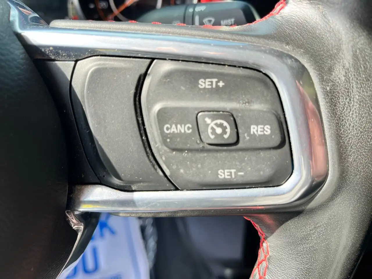Jeep Gladiator снимка Jeep Gladiator