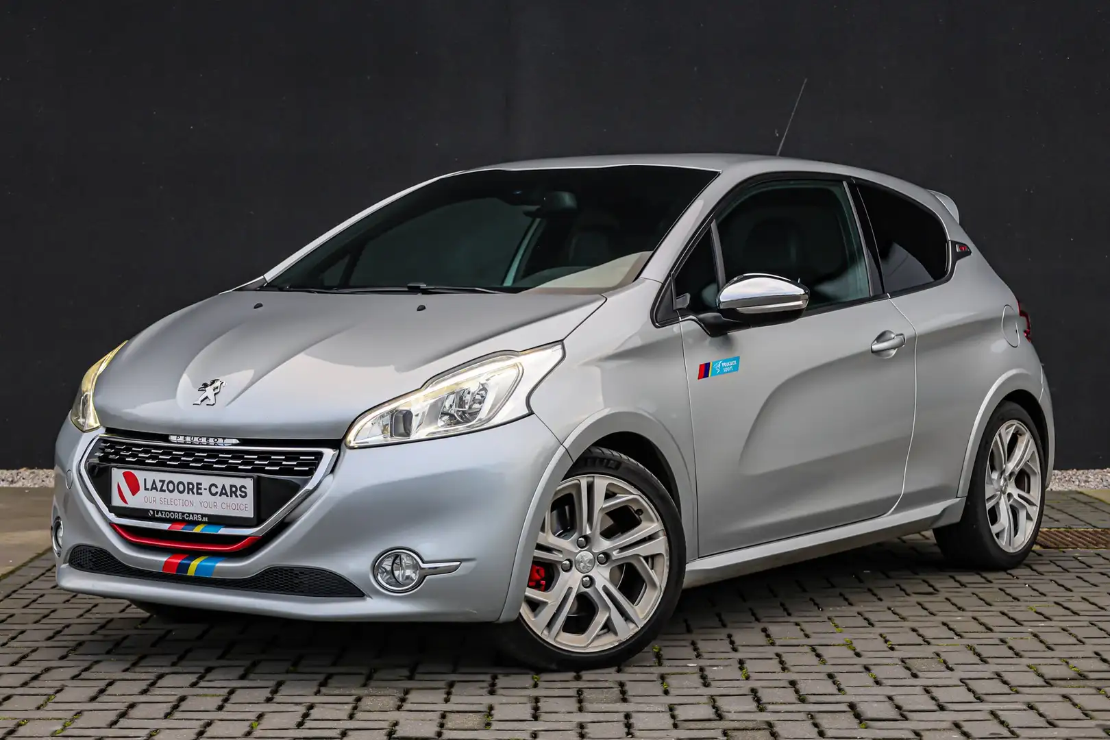 Peugeot 208 208 GTI 200 THP Plateado - 1