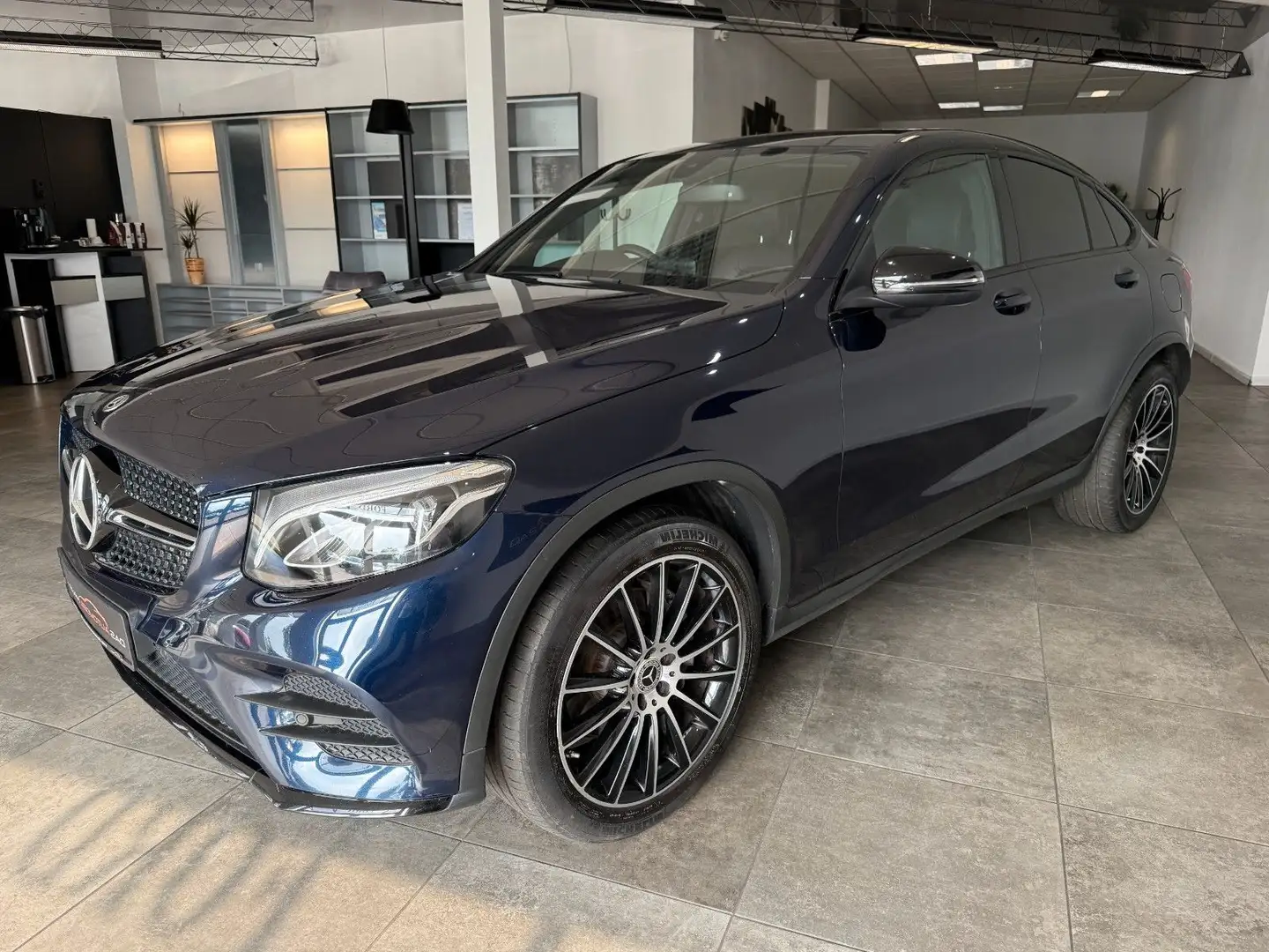Mercedes-Benz GLC 250 d Coupe 4Matic AMG*Night*PANO*Kamera*LED Mauve - 1