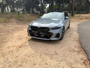 i5 Touring 83.9 kW eDrive40
