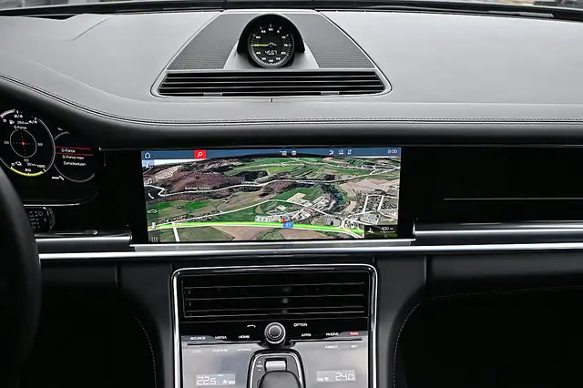 Porsche Panamera 4 E-Hybrid PHEV Sport Turismo Aut. ACC, HeadUp,... Ansicht 5