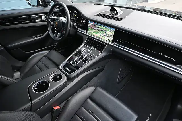 Porsche Panamera 4 E-Hybrid PHEV Sport Turismo Aut. ACC, HeadUp,... Ansicht 4