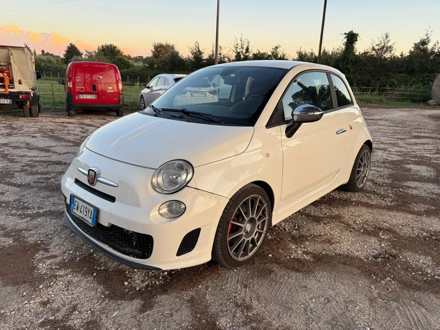 Abarth 500 500/595 1.4 16v t. t-jet Custom 140cv mta Blanc - 1